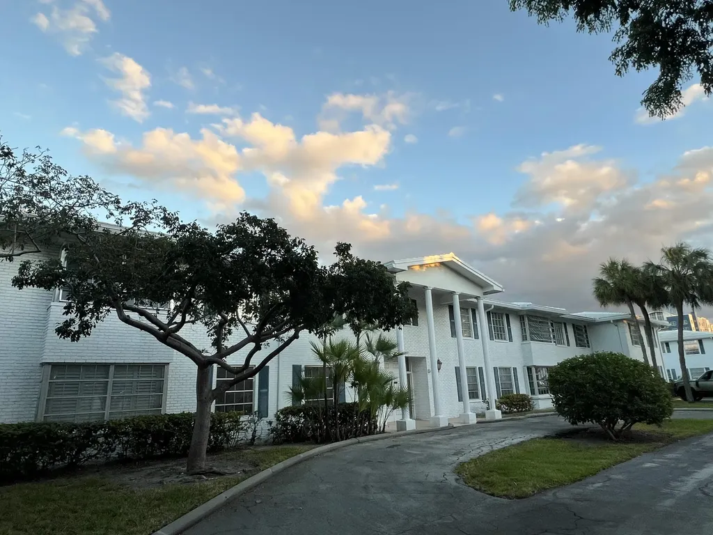 6800 Ne 22nd Way Fort Lauderdale FL 33308
