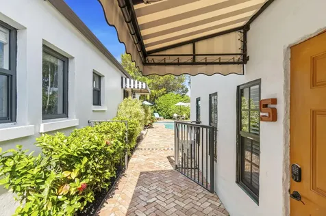 400 33rd Street West Palm Beach FL 33407