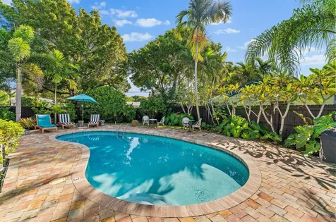 400 33rd Street West Palm Beach FL 33407