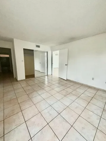 7601 Byron Avenue Miami Beach FL 33141