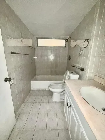 7601 Byron Avenue Miami Beach FL 33141