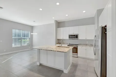 4924 Pointe Midtown Way Palm Beach Gardens FL 33418