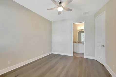 4924 Pointe Midtown Way Palm Beach Gardens FL 33418