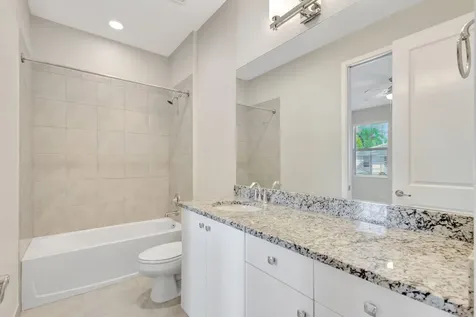 4924 Pointe Midtown Way Palm Beach Gardens FL 33418