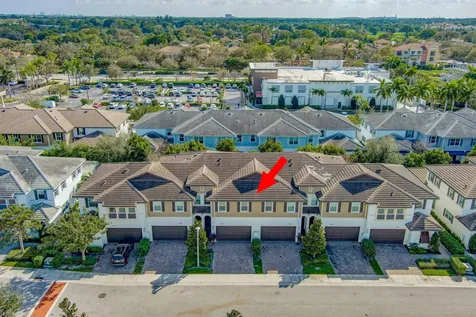 4924 Pointe Midtown Way Palm Beach Gardens FL 33418