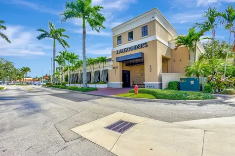 4924 Pointe Midtown Way Palm Beach Gardens FL 33418