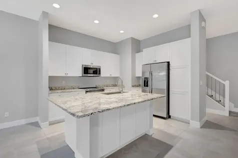 4924 Pointe Midtown Way Palm Beach Gardens FL 33418