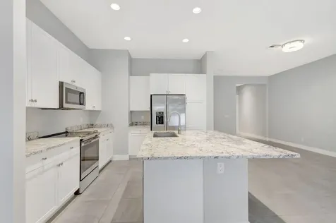 4924 Pointe Midtown Way Palm Beach Gardens FL 33418