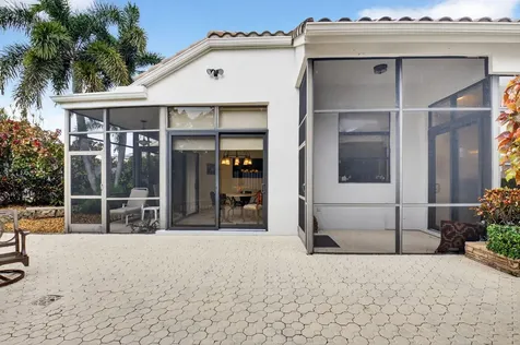 2462 Nw 63rd Street Boca Raton FL 33496