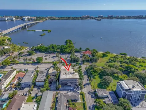 129 S Golfview Road Lake Worth Beach FL 33460