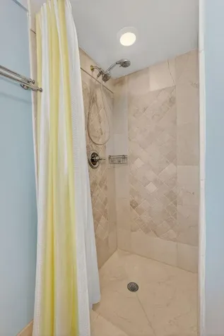 129 S Golfview Road Lake Worth Beach FL 33460