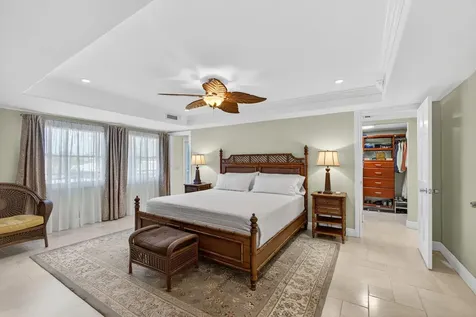 129 S Golfview Road Lake Worth Beach FL 33460