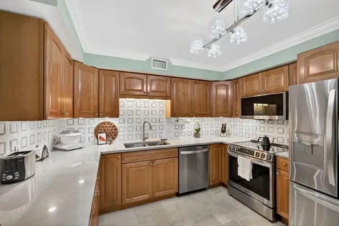 129 S Golfview Road Lake Worth Beach FL 33460