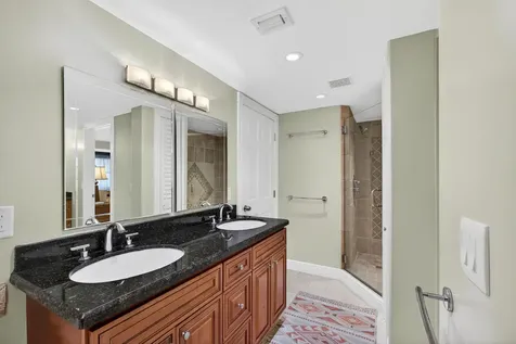 129 S Golfview Road Lake Worth Beach FL 33460