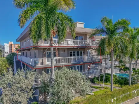 129 S Golfview Road Lake Worth Beach FL 33460