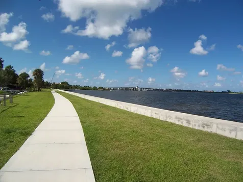 129 S Golfview Road Lake Worth Beach FL 33460