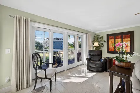 129 S Golfview Road Lake Worth Beach FL 33460