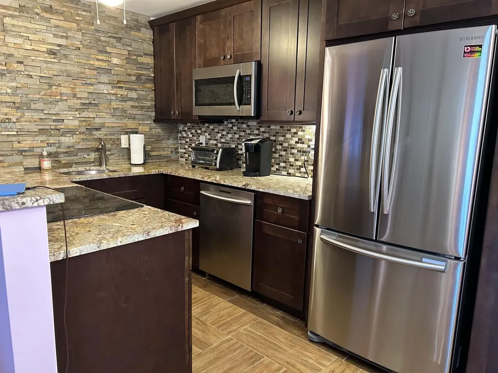 3070 Cornwall D Boca Raton FL 33434