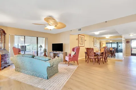 346 Oak Harbour Drive Juno Beach FL 33408