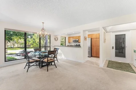 606 Brackenwood Cove Palm Beach Gardens FL 33418
