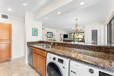 606 Brackenwood Cove Palm Beach Gardens FL 33418