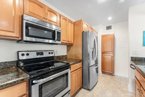 606 Brackenwood Cove Palm Beach Gardens FL 33418