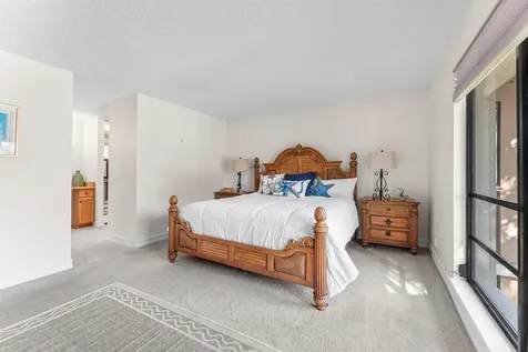 606 Brackenwood Cove Palm Beach Gardens FL 33418