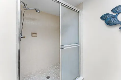 606 Brackenwood Cove Palm Beach Gardens FL 33418