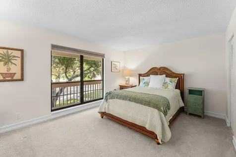 606 Brackenwood Cove Palm Beach Gardens FL 33418