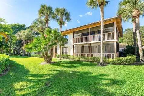 606 Brackenwood Cove Palm Beach Gardens FL 33418