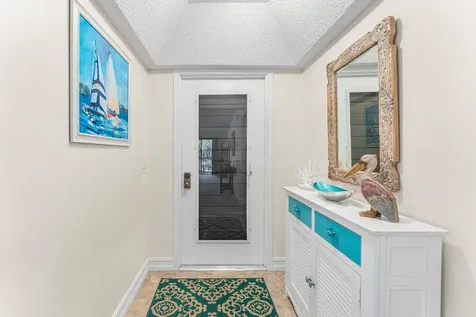 606 Brackenwood Cove Palm Beach Gardens FL 33418