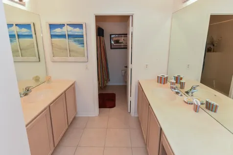 1567 Sw Harbour Isles Circle Port Saint Lucie FL 34986