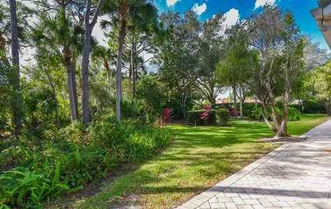 1567 Sw Harbour Isles Circle Port Saint Lucie FL 34986
