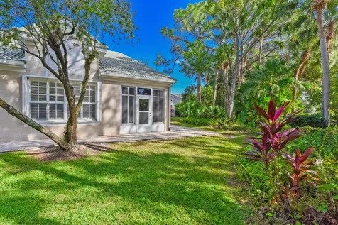 1567 Sw Harbour Isles Circle Port Saint Lucie FL 34986