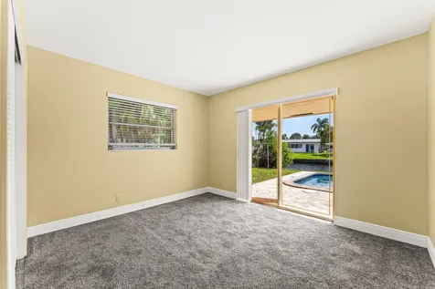 2000 Nw 33rd Court Oakland Park FL 33309