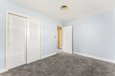 2000 Nw 33rd Court Oakland Park FL 33309