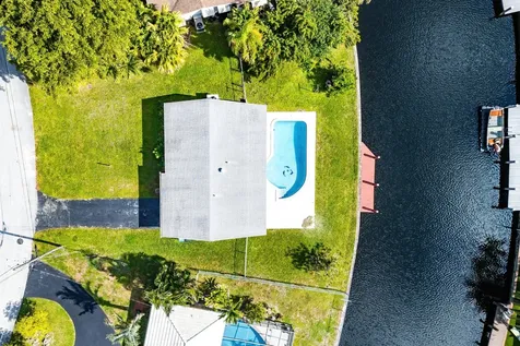 2000 Nw 33rd Court Oakland Park FL 33309