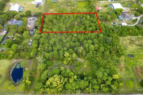 04 Tilton Road Port Saint Lucie FL 34952