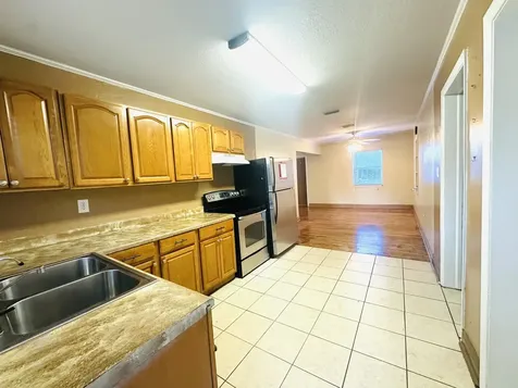 2620 Nw 2nd Avenue Ocala FL 34475