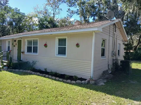 2620 Nw 2nd Avenue Ocala FL 34475