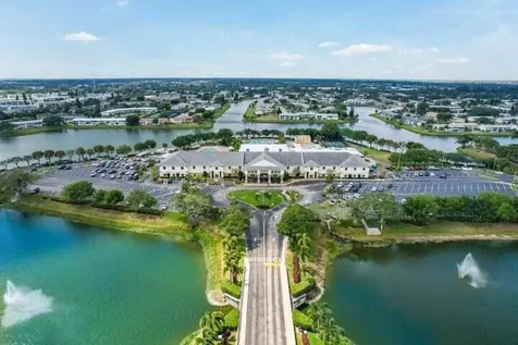 76 Dorchester D West Palm Beach FL 33417