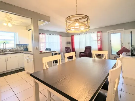 76 Dorchester D West Palm Beach FL 33417