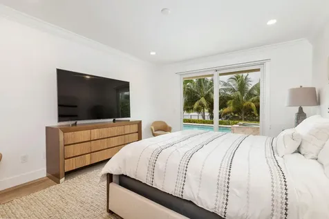3317 Embassy Drive West Palm Beach FL 33401