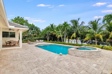 3317 Embassy Drive West Palm Beach FL 33401