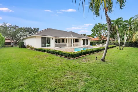 3317 Embassy Drive West Palm Beach FL 33401