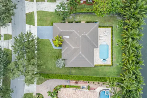3317 Embassy Drive West Palm Beach FL 33401