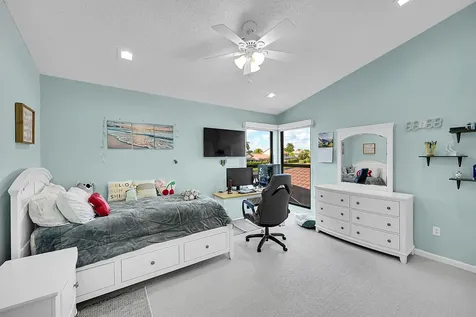 22573 Esplanada Drive Boca Raton FL 33433