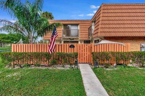 148 Heritage Way West Palm Beach FL 33407