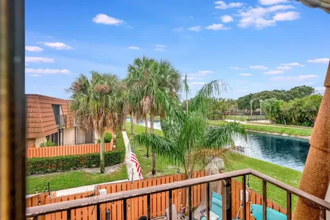 148 Heritage Way West Palm Beach FL 33407