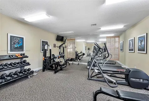 1239 Sw 46th Avenue Pompano Beach FL 33069